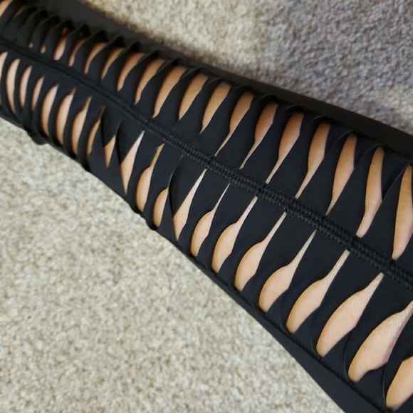 Victoria's Secret Pants - Victoria's Secret Total Knockout Leggings